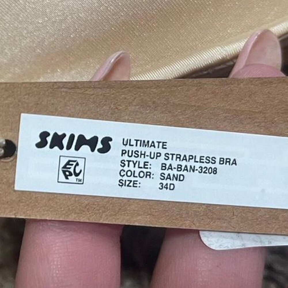 Skims Bra - Picture 3 of 6